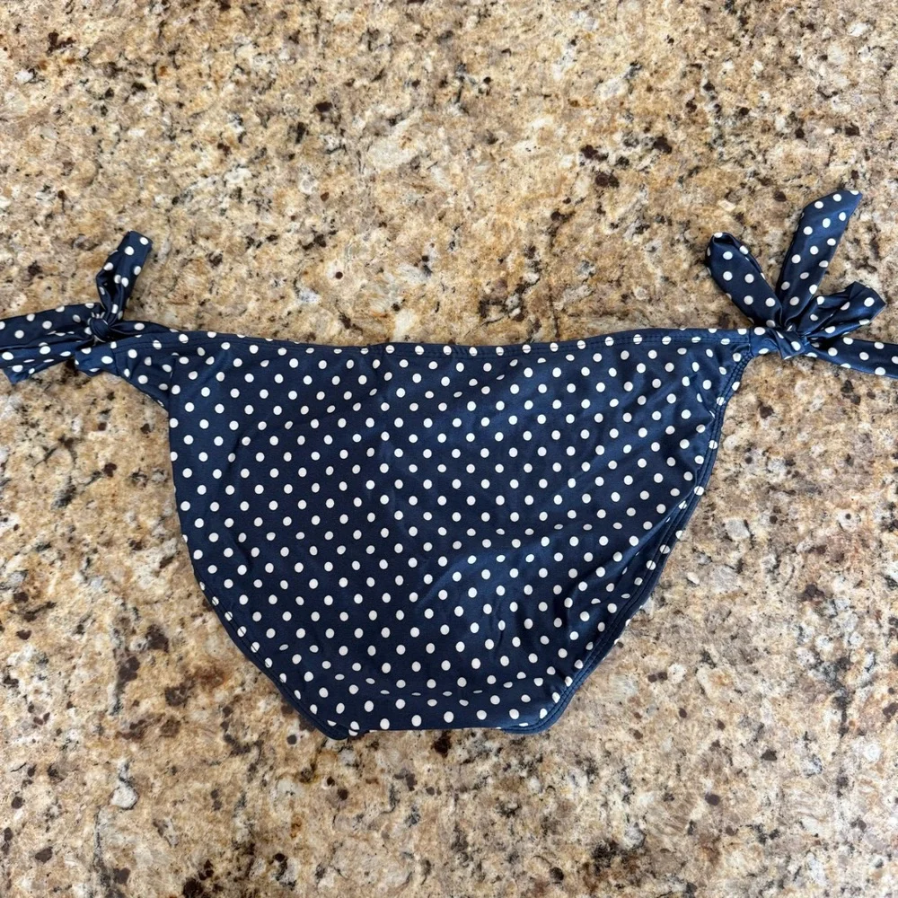 INGEAR Navy Polka Dot Swim Bottom Size Large NWT